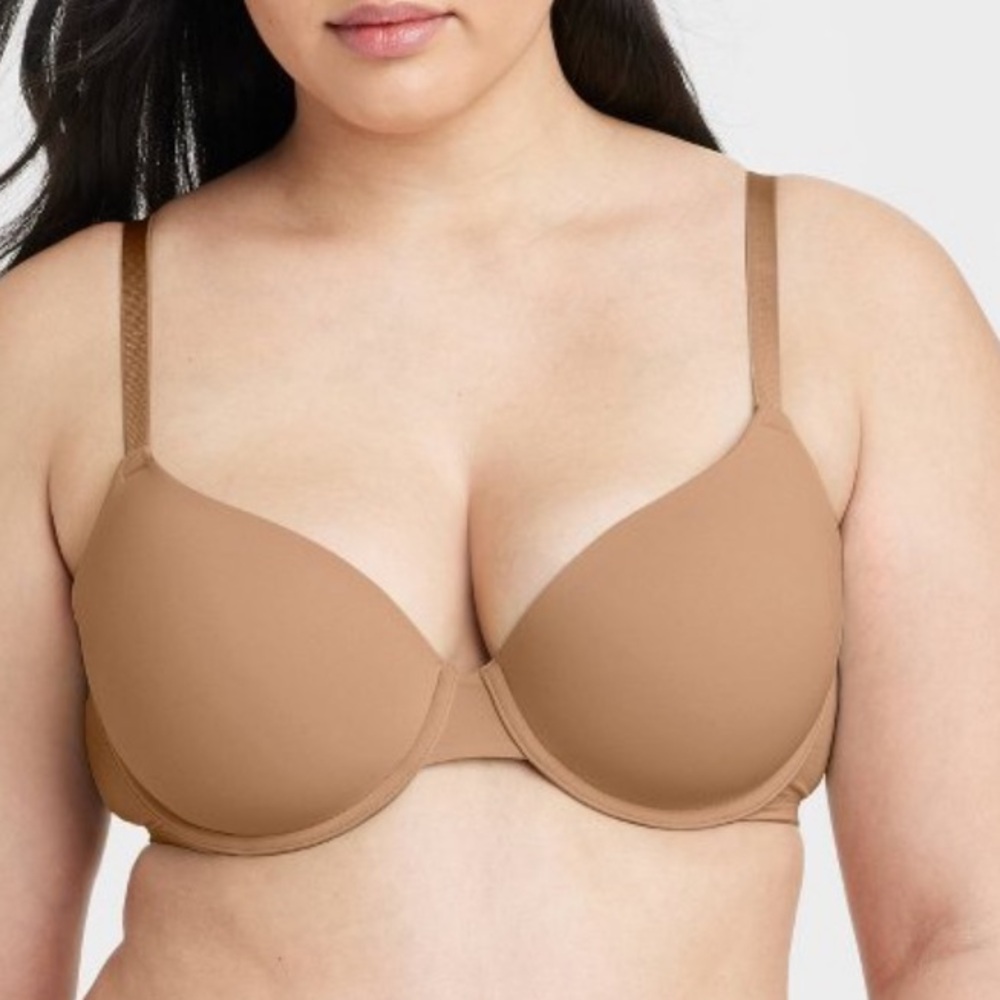 Auden the everyday lightly lined tshirt bra 38ddd. 38f
New with tgas